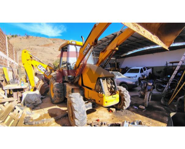 Foto de RETRO ESCAVADEIRA JCB, AMARELA, SERIE: S1N028410, CHASSI: 9B9214T74DBDT4189, NO ESTADO EM QUE SE ENCONTRA.