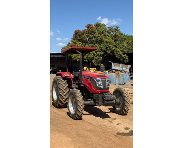 Foto de TRATOR YANMAR SOLIS LX 4WD, COR VERMELHA, ANO 2022, NO ESTADO EM QUE SE ENCONTRA.