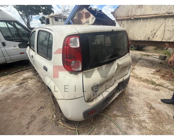 Foto de PASSAGEIRO / AUTOMOVEL FIAT/UNO VIVACE 1.0, 2014/2014, ALC/GASOL, BRANCA, CHASSI: 9BD195152E0554231, RENAVAM: 00997096454, NO ESTADO EM QUE SE ENCONTRA. MOTOR AVARIADO.