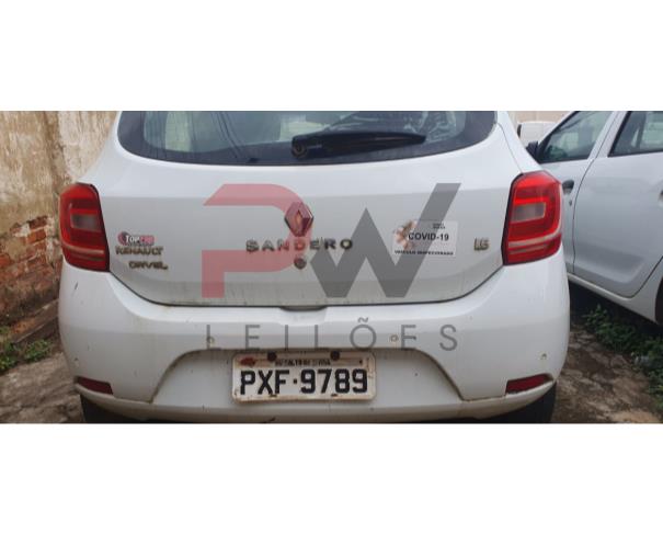 Foto de PASSAGEIRO / AUTOMOVEL RENAULT/SANDERO EXPR 16, ALCOOL/GASOLINA, 2015/2016, PLACA PXF-9789, CHASSI: 93Y5SRD64GJ195691, RENAVAM: 01075571593, NO ESTADO EM QUE SE ENCONTRA. 