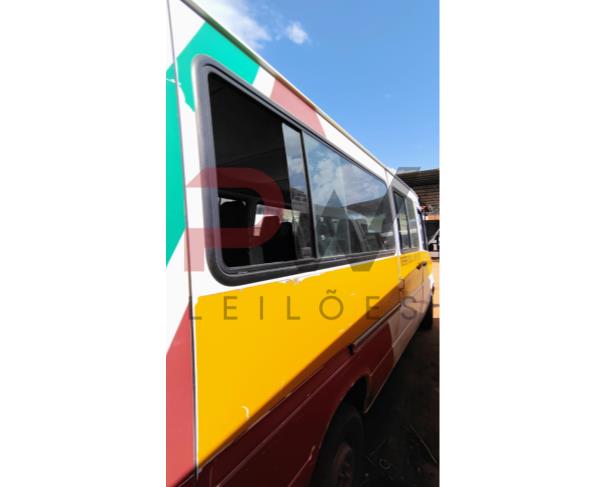 Foto de I/M.BENZ313CDI SPRINTERM, DIESEL, BRANCA, 2006/2007, CHASSI: 8AC9036727A954908, RENAVAM: 898838266, NO ESTADO EM QUE SE ENCONTRA.