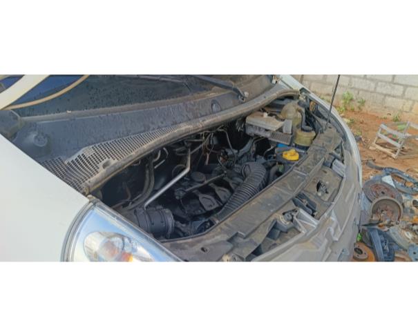 Foto de CAMINHONETE, RENAULT/MASTER FUR L2H2, BRANCA, 2021/2022, DIESEL, CHASSI: 93YMAFEXCNJ890186, RENAVAM: 01289630060, NO ESTADO EM QUE SE ENCONTRA.