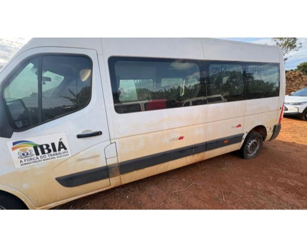 Foto de MICROONIB RENAULT/M REVESCAP L3H2, DIESEL, BRANCA, 2019/2020, CHASSI: 93YMEN4XELJ238662, RENAVAM: 01227031553, NO ESTADO EM QUE SE ENCONTRA.