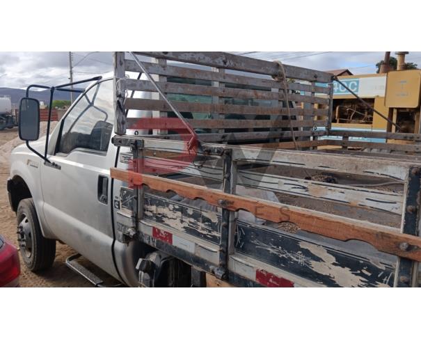 Foto de CAR/CAMINHÃO/C.ABERTA FORD/ F4000 P, DIESEL, 2017/2017, PRATA, RENAVAM: 01122968334, CHASSI: 9BFLF47P8HB011288,NO ESTADO EM QUE SE ENCONTRA.