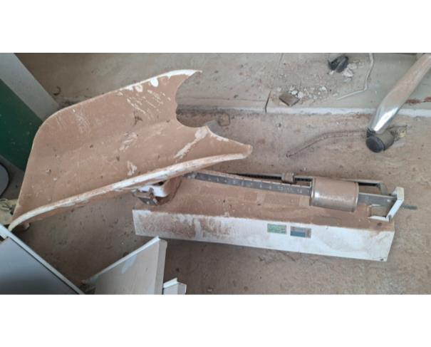 Foto de LOTE CONTENDO MATERIAIS HOSPITALARES E OUTROS, NO ESTADO EM QUE SE ENCONTRA.