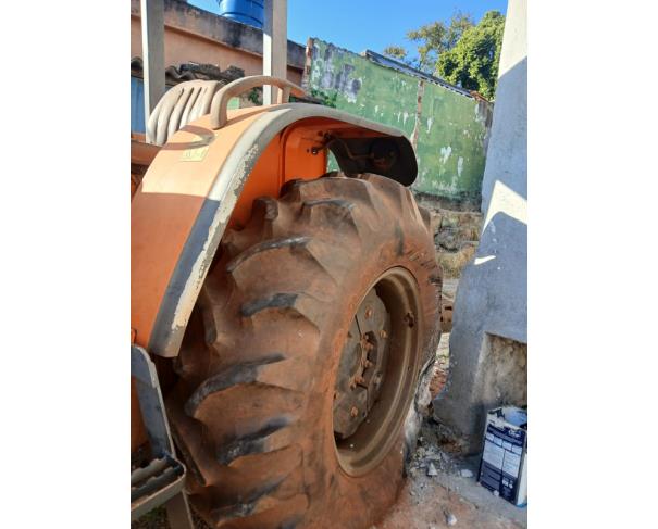 Foto de TRATOR BUDNY 7540, ANO: 2015, NO ESTADO EM QUE SE ENCONTRA.