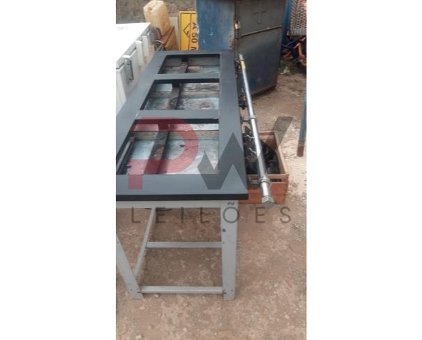 Foto de LOTE CONTENDO CADEIRAS, FOGÃO DE 04 BOCAS, AR CONDICIONADO, CONGELADOR 500LTS, PURIFICADOR, CARRINHO DE PIPOCA, FOGÃO INDUSTRIAL, NO ESTADO EM QUE SE ENCONTRAM.