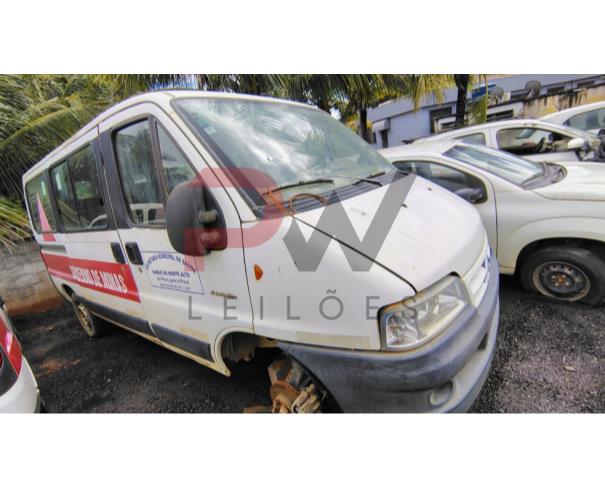 Foto de MICROONIB CITROEN/JUMPER M33M 2.3, 2014/2014, BRANCA, DIESEL,  CHASSI: ...41046, NO ESTADO EM QUE SE ENCONTRA.
