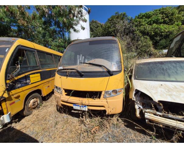 Foto de MARCOPOLO/VOLARE V8L ESC, DIESEL, AMARELA, 2009/2009, CHASSI: 93PB42G3P9C030052, RENAVAM: 00150802269, NO ESTADO EM QUE SE ENCONTRA.