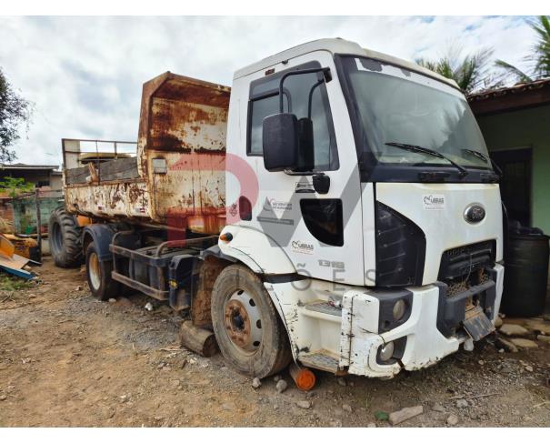 Foto de CAMINHÃO, FORD/CARGO 1319, BRANCA, 2015/2015, DIESEL, CHASSI: 9BFXEB1B5FBS82652, RENAVAM:01058376621 , NO ESTADO EM QUE SE ENCONTRA.
