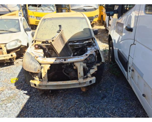 Foto de AUTOMOVEL FIAT/UNO ATTRACTIVE 1.0, ALCOOL/GASOLINA, BRANCA, 2019/2020, CHASSI: 9BD195A4ZL0869105, RENAVAM: 01197144274, NO ESTADO EM QUE SE ENCONTRA.