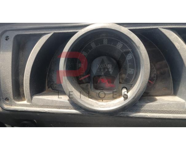 Foto de MIS/CAMIONETA VW/ KOMBI, ALCOOL/GASOLINA, 2013/2013, BRANCA, RENAVAM: 00545898854,  CHASSI: 9BWMF07X0DP018603, NO ESTADO EM QUE SE ENCONTRA.