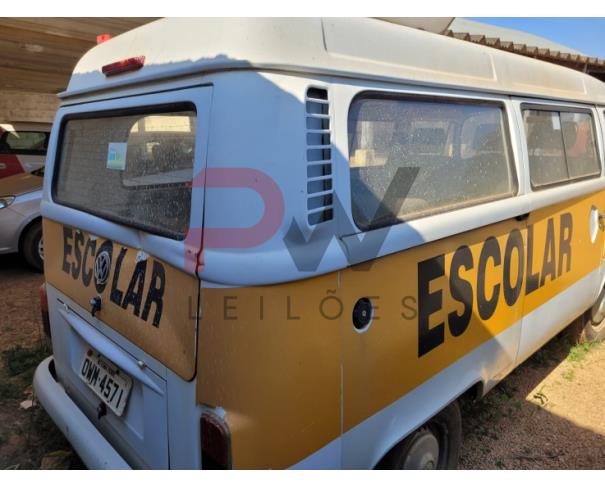Foto de MISTO / CAMIONETA VW/KOMBI, 2013/2014, BRANCA, ALC/GASOL, PLACA OWM-4571, CHASSI: 9BWMF07X8EP014719, RENAVAM: 00596233051, NO ESTADO EM QUE SE ENCONTRA.