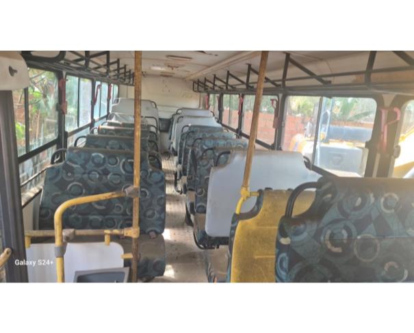 Foto de ONIBUS VW/15.190 EOD ESC.SUPER, DIESEL, AMARELA, 2010/2010, CHASSI: 9532882W0AR046034, RENAVAM: 00252976576, NO ESTDAO EM QUE SE ENCONTRA. 