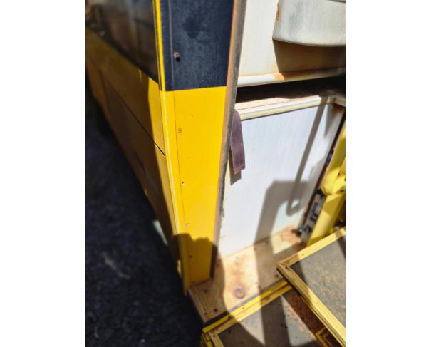 Foto de ONIBUS IVECO/SENIORCLASS 150SE, DIESEL, AMARELA, 2016/2017, CHASSI: 93ZA01LF0H8931338, RENAVAM: 01114105047, NO ESTADO EM QUE SE ENCONTRA.