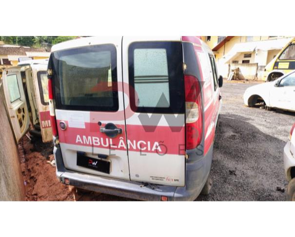 Foto de CAMINHONE FIAT/DOBLO GREENCAR MO4, 2016/2016, BRANCA, ALCOOL/GASOLINA, CHASSI: ...42481, NO ESTADO EM QUE SE ENCONTRA.