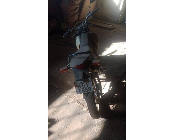 Foto de MOTOCICLE KASINSKI/CRZ 150 10, GASOLINA, BRANCA, 2011/2011, CHASSI: 93FCRECEBBM003772, RENAVAM: 00363087060, NO ESTADO EM QUE SE ENCONTRA.