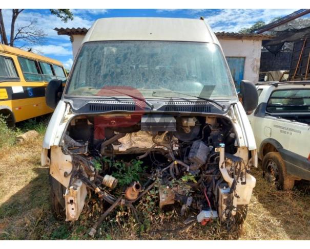 Foto de PASSAGEIRO/MICROONIBUS/FIAT DUCATO GREENCAR M01, 2014/2014, DIESEL, BRANCA, PLACA:PVC-9802, RENAVAM:01027764140, CHASSI:93W245H34E2138988, NO ESTADO EM QUE SE ENCONTRA.