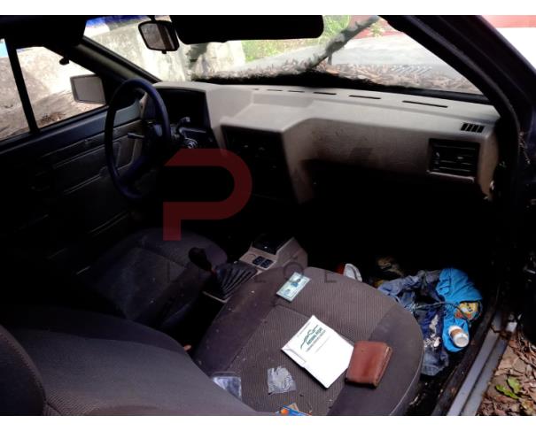 Foto de PASSAGEIRO / VW / GOL 1000 / Placa: GSE5286 / UF: MG / Município: Governador Valadares /Ano fabricação: 1993 / Ano modelo: 1993 / Cor: AZUL / Chassi: 9BWZZZ30ZPT181858 / Motor: 1614466 /RENAVAM: 00615505384, NO ESTADO EM QUE SE ENCONTRA. 