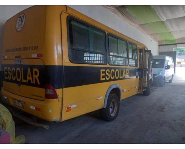 Foto de PASSAGEIRO / ONIBUS IVECO/CITYCLASS 70C16, DIESEL, 2010/2011, AMARELA, PLACA: HLF-5176, RENAVAM:00279958986, CHASSI: 93ZL68B01B8420160, NO ESTADO EM QUE SE ENCONTRA