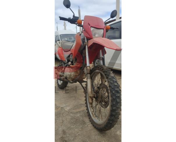 Foto de PASSAGEIRO / MOTOCICLETA HONDA/NXR150 BROS ESD, GASOLINA, VERMELHA, 2009/2009, PLACA HKI-0387, CHASSI: 9C2KD04109R027871, RENAVAM: 201137496, NO ESTADO EM QUE SE ENCONTRA. 