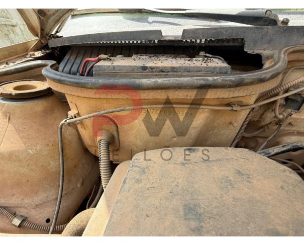 Foto de AUTOMOVEL VW/GOL 1.0 GIV, ALCOOL/GASOLINA, BRANCA, 2012/2012, CHASSI: 9BWAA05W7CP099836, RENAVAM: 00461884380, NO ESTADO EM QUE SE ENCONTRA.