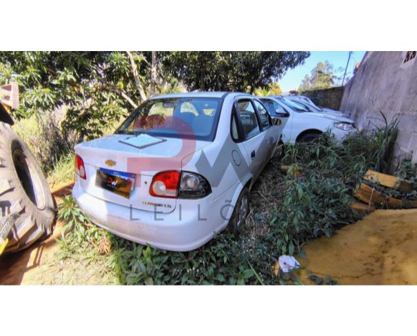 Foto de I/CHEVROLET CLASSIC LS, ALCOOL/GASOLINA, BRANCA, 2014/2015, CHASSI: 8AGSU19F0FR105792, RENAVAM: 01015177082, NO ESTADO EM QUE SE ENCONTRA. 