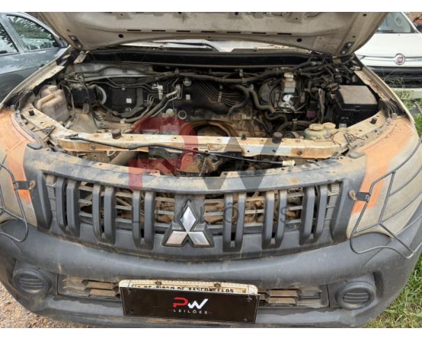 Foto de CAMINHONE MMC/L200 TRITON SPT GL, DIESEL, BRANCA, 2018/2019, CHASSI: ...17640, NO ESTADO EM QUE SE ENCONTRA.