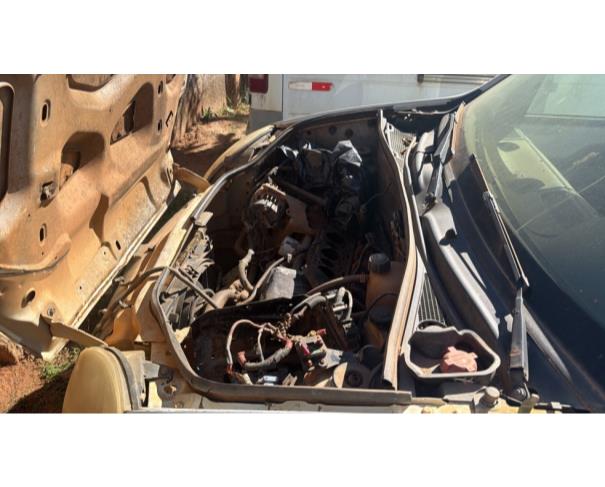 Foto de CAMIONETA I/RENAULT KGOO RONTANAMB, ALCOOL/GASOLINA, BRANCA, 2014/2015, CHASSI: 8A1FC1415FL237045, RENAVAM: 01008306247, NO ESTADO EM QUE SE ENCONTRA.