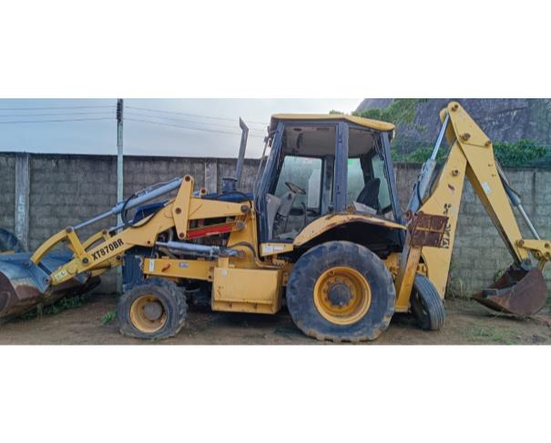 Foto de RETROESCAVADEIRA XCMG XT870BR, AMARELA, ANO 2018, NO ESTADO EM QUE SE ENCONTRA.