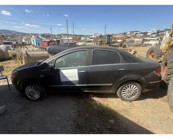 Foto de AUTOMOVEL, FIAT/LINEA ABSOLUTE DUAL, PRETA, 2009/2010, ALCOOL/GASOLINA, CHASSI: 9BD110565A1508564, RENAVAM: 00158254708, NO ESTADO EM QUE SE ENCONTRA.