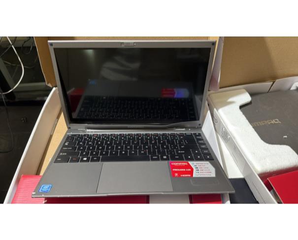 Foto de LOTE CONTENDO NOTEBOOKS COMPAQ, NO ESTADO EM QUE SE ENCONTRA.