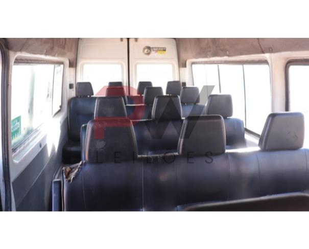 Foto de SPRINTER TIPO MICROONIBUS MARCA I/M.BENZ 313CDI SPRINTERM 16L 129CV FAB MB COR BRANCA PLACA HMN-5242 ANO FAB/MOD  2006/2006 COMBUSTÍVEL DIESEL CHASSI 8AC9036726A945283, NO ESTADO EM QUE SE ENCONTRA. 
