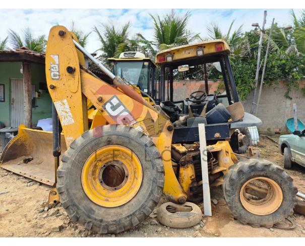 Foto de RETROESCAVADEIRA JCB SERIE 3C, 2014/2014, NO ESTADO EM QUE SE ENCONTRA.