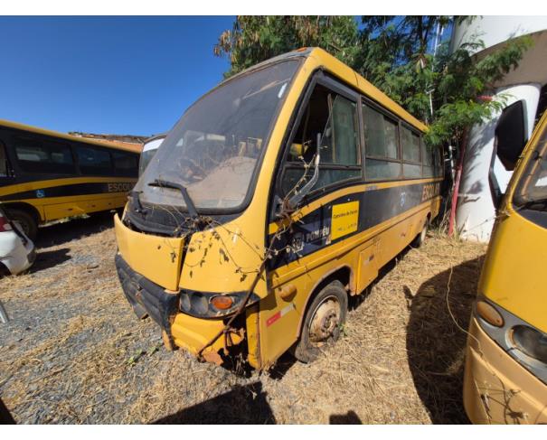 Foto de ONIBUS MARCOPOLO/VOLARE V8L ESC, DIESEL, AMARELA, 2010/2011, CHASSI: 93PB42G3PBC034171, RENAVAM: 00265065763, NO ESTADO EM QUE SE ENCONTRA.
