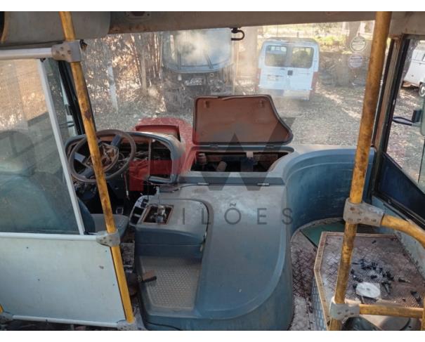 Foto de ONIBUS VW/15.190 EOD E.HD ORE, DIESEL, AMARELA, 2013/2014, CHASSI: ...08977, NO ESTADO EM QUE SE ENCONTRA.