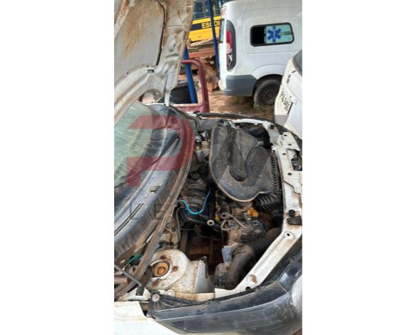 Foto de AUTOMOVEL FIAT/MOBI EASY, ALCOOL/GASOLINA, BRANCA, 2017/2018, CHASSI: ...02138, NO ESTADO EM QUE SE ENCONTRA.