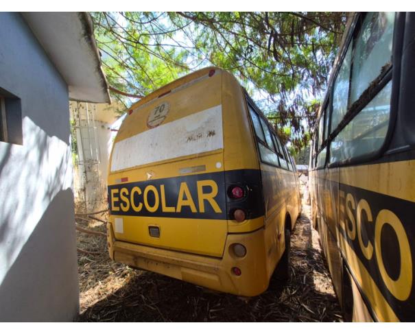 Foto de ONIBUS MARCOPOLO/VOLARE V8L ESC, DIESEL, AMARELA, 2009/2009, CHASSI: 93PB42G3P9C030214, RENAVAM: 00191834750, NO ESTADO EM QUE SE ENCONTRA. 