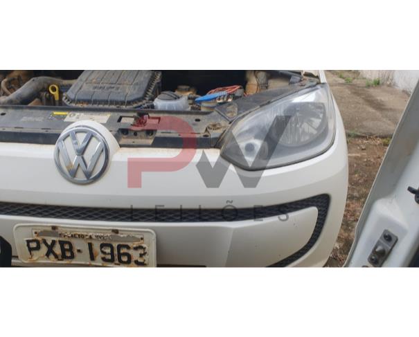 Foto de PASSAGEIRO / AUTOMOVEL VW/UP TAKE MA, ALCOOL/GASOLINA, BRANCA, 2015/2016, PLACA PXB-1963, CHASSI: 9BWAG4126GT529023, RENAVAM: 01071434532, NO ESTADO EM QUE SE ENCONTRA. 