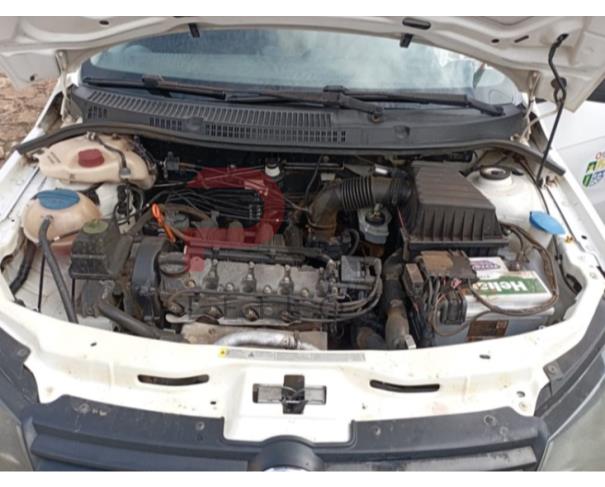 Foto de CAMINHONE VW/SAVEIRO CS ST MB, ALCOOL/GASOLINA, BRANCA, 2014/2015, CHASSI: ...68995, NO ESTADO EM QUE SE ENCONTRA.
