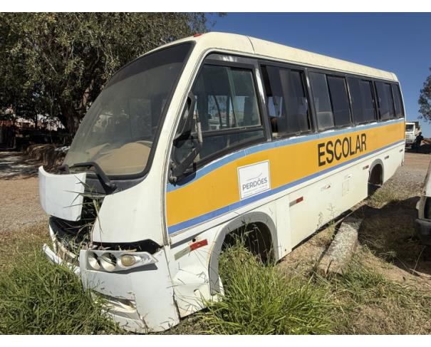 Foto de ONIBUS, MARCOPOLO/VOLARE V8 ON, BRANCA, 2005/2006, DIESEL, CHASSI: 93PB25F306C017541, RENAVAM: 872855295, NO ESTADO EM QUE SE ENCONTRA.