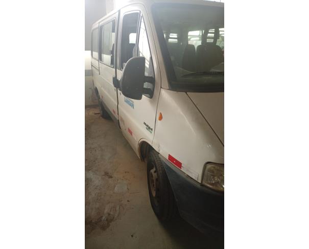 Foto de MICROONIBUS, FIAT/DUCATO MINIBUS, BRANCA, 2013/2013, DIESEL, CHASSI: 93W244M24D2113692, RENAVAM: 00547480776, NO ESTADO EM QUE SE ENCONTRA.