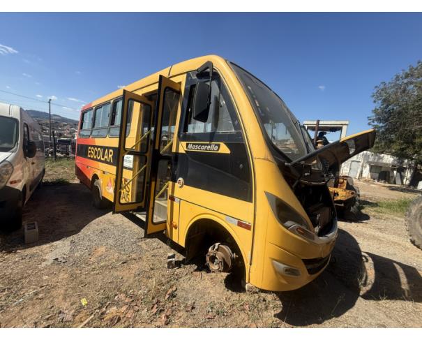 Foto de ONIBUS, IVECO/WAYCLASS 70C17HDE, AMARELA, 2016/2016, DIESEL, CHASSI: 93ZL68C01G8469339, RENAVAM: 01121458502, NO ESTADO EM QUE SE ENCONTRA.