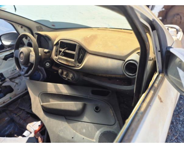 Foto de AUTOMOVEL FIAT/UNO ATTRACTIVE 1.0, ALCOOL/GASOLINA, BRANCA, 2019/2020, CHASSI: 9BD195A4ZL0869105, RENAVAM: 01197144274, NO ESTADO EM QUE SE ENCONTRA.