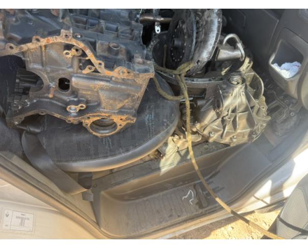 Foto de MICROONIBUS, RENAULT/MASTER TVAN, PRATA, 2018/2019, DIESEL, CHASSI: 93YMAFEXCKJ527982, RENAVAM: 01163348110, NO ESTADO EM QUE SE ENCONTRA.