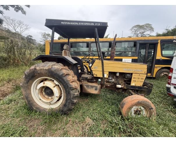 Foto de TRATOR AGRICOLA VALMET 785, ANO: 1998, SÉRIE: 0785F72261, NO ESTADO EM QUE SE ENCONTRA