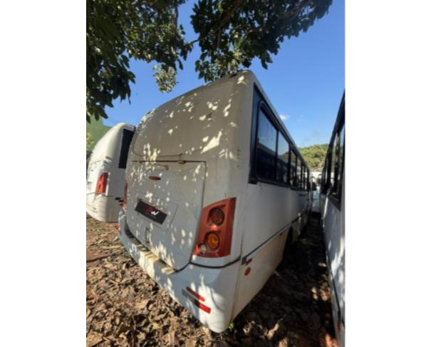 Foto de ONIBUS, M.BENZ/MASC GRANMINI O, BRANCA, 2010/2010, DIESEL, CHASSI: 9BM688277AB706780, RENAVAM: 00219999430, NO ESTADO EM QUE SE ENCONTRA.