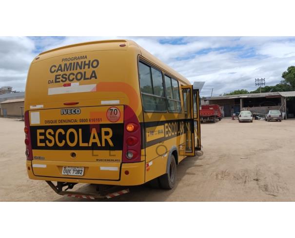 Foto de PAS/ONIBUS IVECO/CITYCLASS 70C17, DIESEL, 2013/2014,  AMARELA, RENAVAM: 00594771021, CHASSI: 93ZL68C01E8454695, NO ESTADO EM QUE SE ENCONTRA.