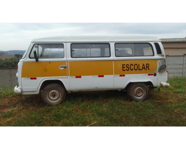 Foto de MICROONIB VW/KOMBI LOTACAO, ALCOOL/GASOLINA, BRANCA, 12 LUGARES, 2012/2013, CHASSI: 9BWMF07X3DP004629, RENAVAM: 00473462087, NO ESTADO EM QUE SE ENCONTRA.