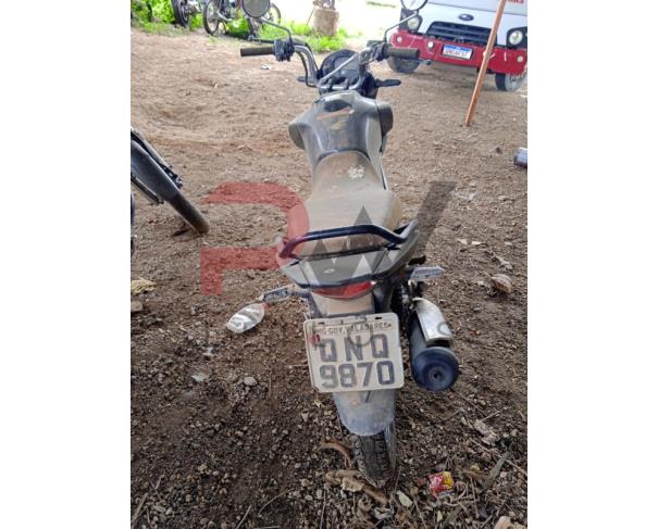 Foto de PASSAGEIRO / HONDA / CG 160 FAN / Placa: QNQ9870 / UF: MG / Município: Governador Valadares / Ano fabricação: 2017 / Ano modelo: 2017 / Cor: PRETA / Chassi: 9C2KC2200JR118704 / Motor: KC22E0J118711 /RENAVAM: 01140436080, NO ESTADO EM QUE SE ENCONTRA.